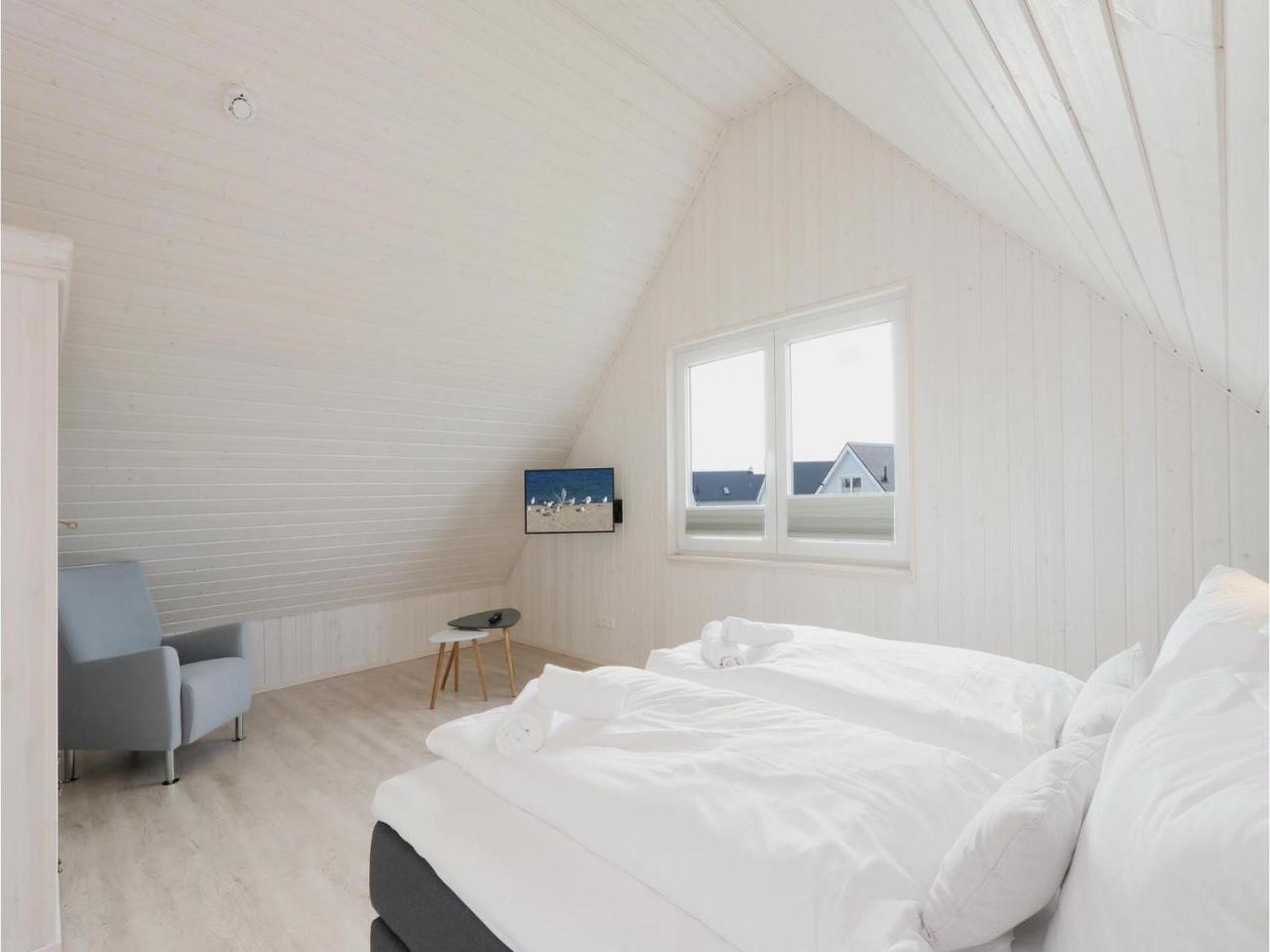 Stunning Home In Ostseeresort Olpenitz With Sauna Exterior photo